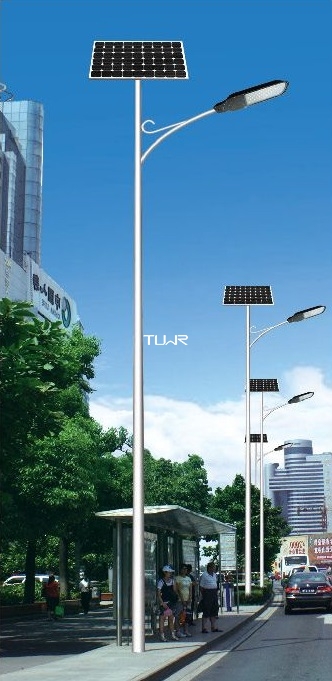 银灰色LED太阳能路灯 城乡道路照明